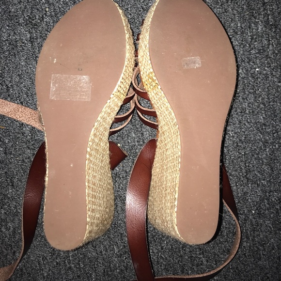 Grey Wedge Heel - Picture 3 of 3